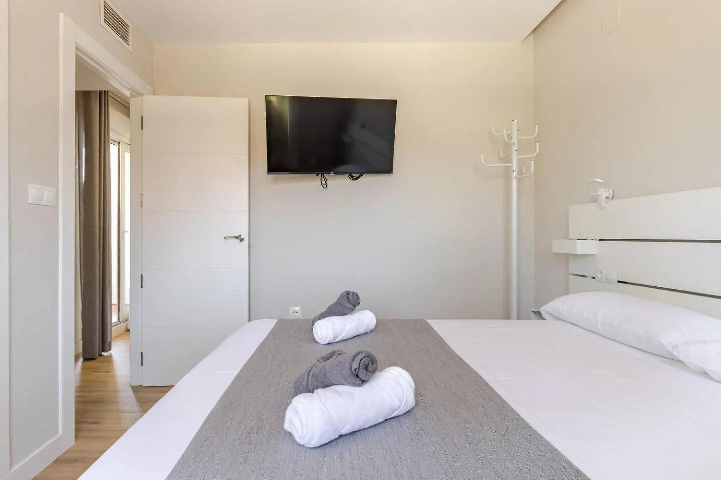 Apartamento En Banana Beach Junto Al Mar - Marbella 0*,  Spain
