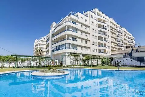 Apartamento En Banana Beach Junto Al Mar - Marbella Spain